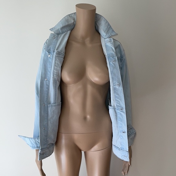 COTTON ON | AC/DC bleached denim jacket - Picture 7 of 12